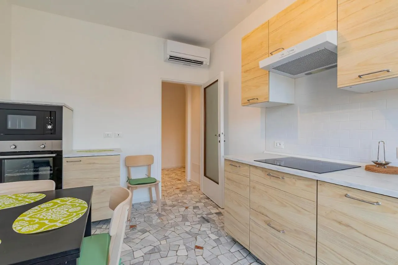 Apartment Lario - Ristrutturato Nuovo Centro Isola Milan